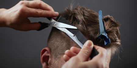 La importancia de un buen corte de cabello en hombres