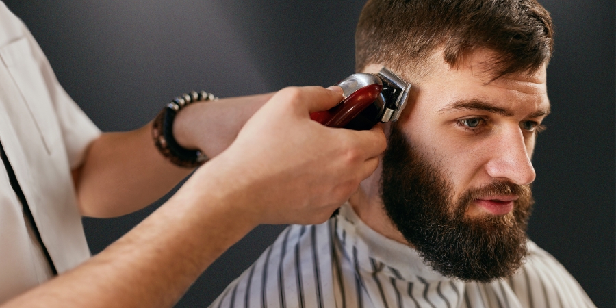 peinados de hombre con barba que son tendencia