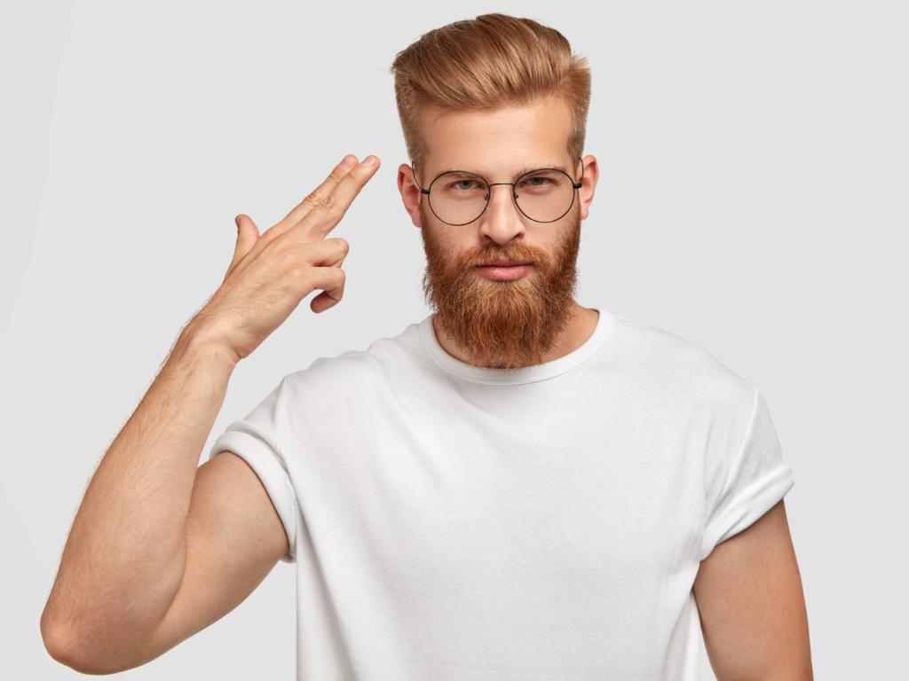 Cortes de pelo con tupé para hombres con pelo largo estilo tupe con pelo largo